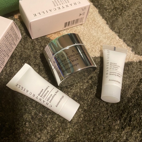 Chantecaille Skincare 4-pc Gift Set - Picture 6 of 6